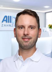 Portrait zahnärztlicher Oberarzt Dr. Thomas Wittig (AllDent Berlin)